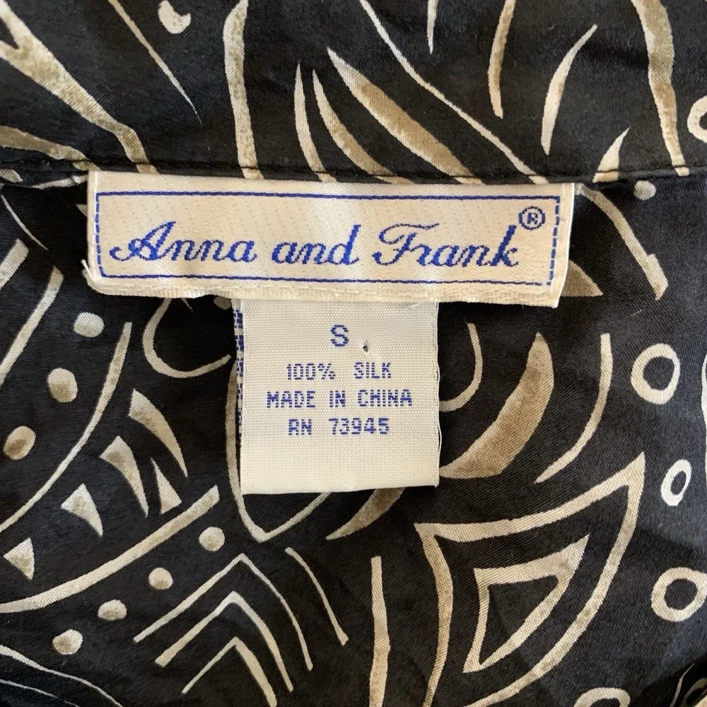 Anna And Frank 100% Silk Button Front Blouse Small Black‎ Abstract Boho Top